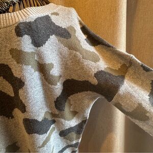 EVEREVE FATE Camo Star Intarsia Knit Cotton Sweater Grey Green Size Small